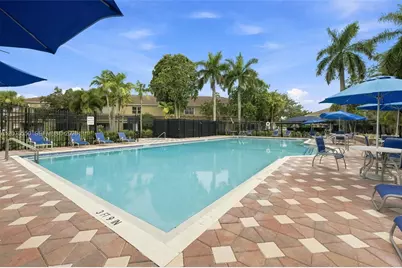 355 SW 121st Ave #355, Pembroke Pines, FL 33025 - Photo 20