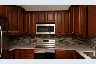1484 24th Ct #343, Homestead, FL 33035 - Photo 10