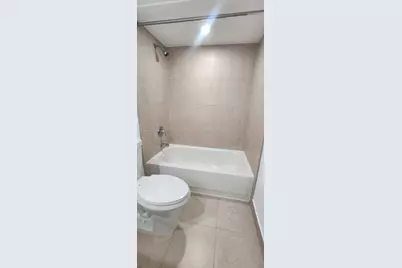 8160 Geneva Ct #104, Doral, FL 33166 - Photo 12