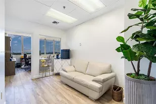 2455 E Sunrise Blvd, Fort Lauderdale, FL 33304 - Photo 1
