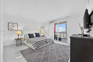 2600 E Hallandale Beach Blvd, Hallandale Beach, FL 33009 - Photo 14