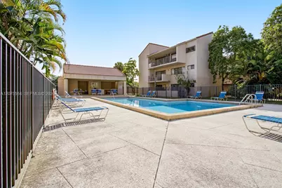 6305 Gage Pl #306-A, Miami Lakes, FL 33014 - Photo 22