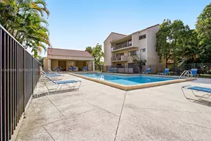 6305 Gage Pl, Miami Lakes, FL 33014 - Photo 22