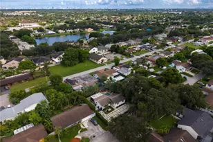1721 SW 96th Ave, Miramar, FL 33025 - Photo 46