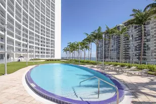 601 NE 36th St, Miami, FL 33137 - Photo 20