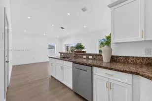 10641 SW 20th Ct, Miramar, FL 33025 - Photo 16