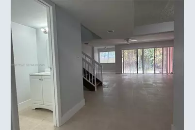 5728 NW 16th St #24, Lauderhill, FL 33313 - Photo 4