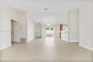 18465 SW 89th Ct, Cutler Bay, FL 33157 - Photo 6