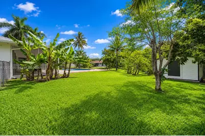 18465 SW 89th Ct, Cutler Bay, FL 33157 - Photo 38