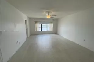 200 Golden Isles Dr, Hallandale Beach, FL 33009 - Photo 20