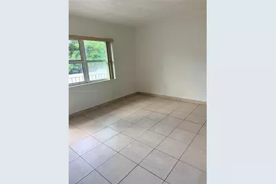 520 SW Krome Ter #4, Homestead, FL 33030 - Photo 4