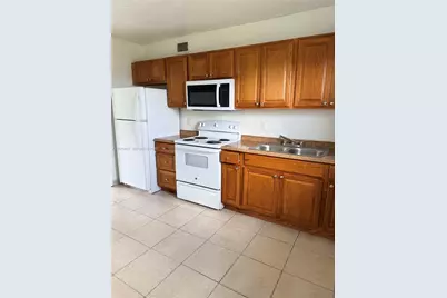 520 SW Krome Ter #4, Homestead, FL 33030 - Photo 6