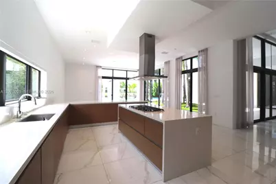16600 Sunset Way, Weston, FL 33326 - Photo 12