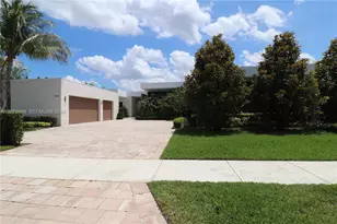 16600 Sunset Way, Weston, FL 33326 - Photo 2