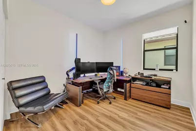 10204 NW 86th St, Doral, FL 33178 - Photo 58