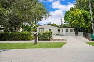 360 NW 179th Terrace, Miami Gardens, FL 33169 - Photo 34