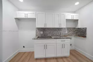 360 NW 179th Terrace, Miami Gardens, FL 33169 - Photo 8