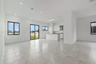 18911 SW 317th Ter, Homestead, FL 33030 - Photo 10