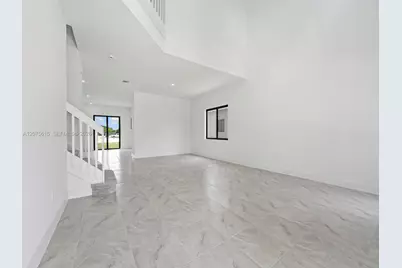 18911 SW 317th Ter, Homestead, FL 33030 - Photo 4