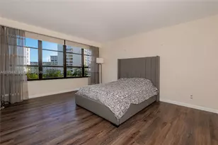 600 Three Islands Boulevard, Hallandale Beach, FL 33009 - Photo 22