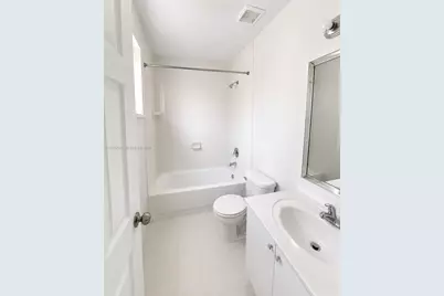 612 SW 11th St, Florida City, FL 33034 - Photo 10