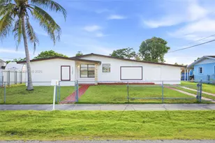 17360 SW 121st Ave, Miami, FL 33177 - Photo 2