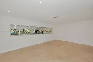 6931 Loch Ness Dr, Miami Lakes, FL 33014 - Photo 18