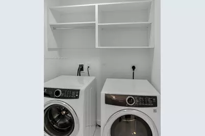 851 NE 1st Ave #2107, Miami, FL 33132 - Photo 38