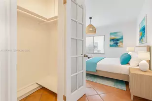 255 W 24th St, Miami Beach, FL 33140 - Photo 2