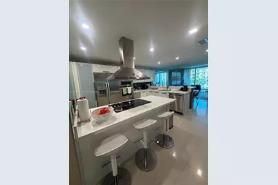 2950 NE 188th St #325, Aventura, FL 33180 - Photo 6