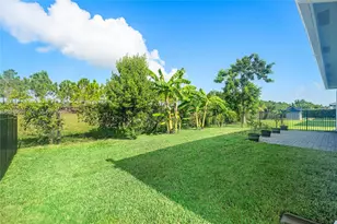1393 Wandering Willow Wy, Loxahatchee, FL 33470 - Photo 24
