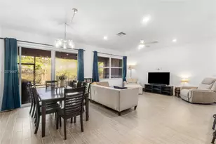 1393 Wandering Willow Wy, Loxahatchee, FL 33470 - Photo 6