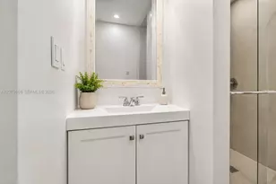 1446 Lenox Ave., Miami Beach, FL 33139 - Photo 16