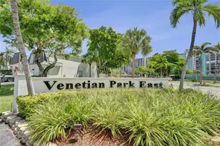 2716 NE 8th St, Hallandale Beach, FL 33009 - Photo 2