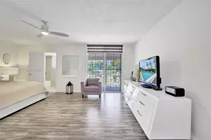 2716 NE 8th St, Hallandale Beach, FL 33009 - Photo 38