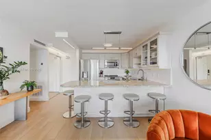 401 Ocean Dr, Miami Beach, FL 33139 - Photo 4