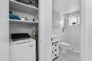 641 Espanola Way, Miami Beach, FL 33139 - Photo 18