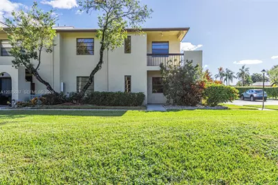 8566 Casa Del Lago #H, Boca Raton, FL 33433 - Photo 4
