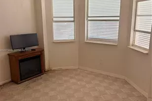 921 Redwood St, Daytona, FL 32117 - Photo 2