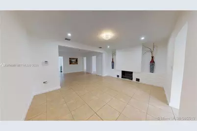 88 NW 85th St #1, Miami, FL 33150 - Photo 6