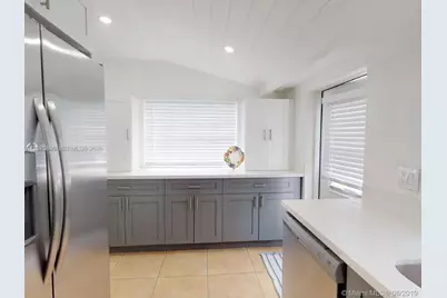 88 NW 85th St #1, Miami, FL 33150 - Photo 10