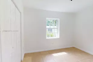 88 NW 85th St, Miami, FL 33150 - Photo 16