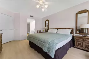 850 SW 138th Ave, Pembroke Pines, FL 33027 - Photo 32