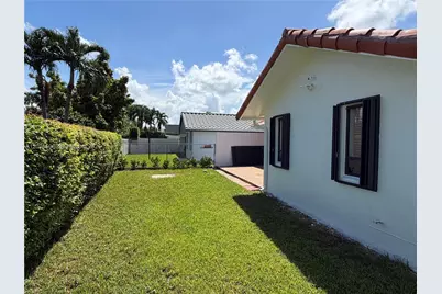 13255 NW 8th St #13255, Miami, FL 33182 - Photo 20