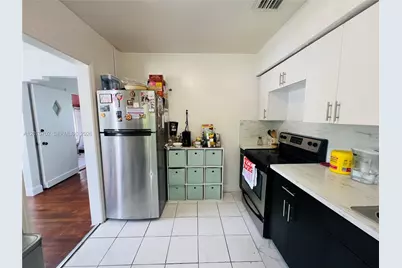 3072 SW 16th St #3, Miami, FL 33145 - Photo 6