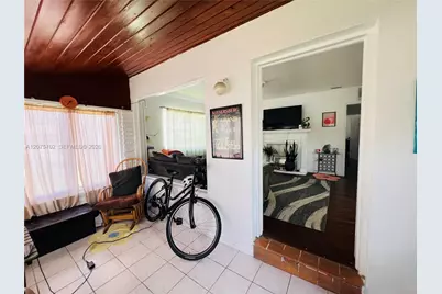 3072 SW 16th St #3, Miami, FL 33145 - Photo 2