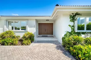 333 Atlantic Ave, Sunny Isles Beach, FL 33160 - Photo 18