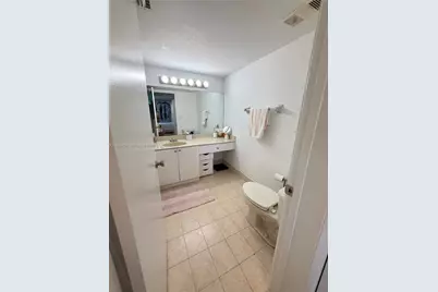 4974 NW 97th Pl #310, Doral, FL 33178 - Photo 10