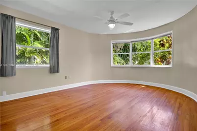 8775 SW 53rd Ct #REAR, Miami, FL 33143 - Photo 32
