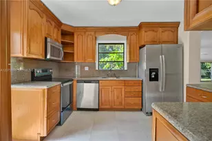 8775 SW 53rd Ct, Miami, FL 33143 - Photo 22